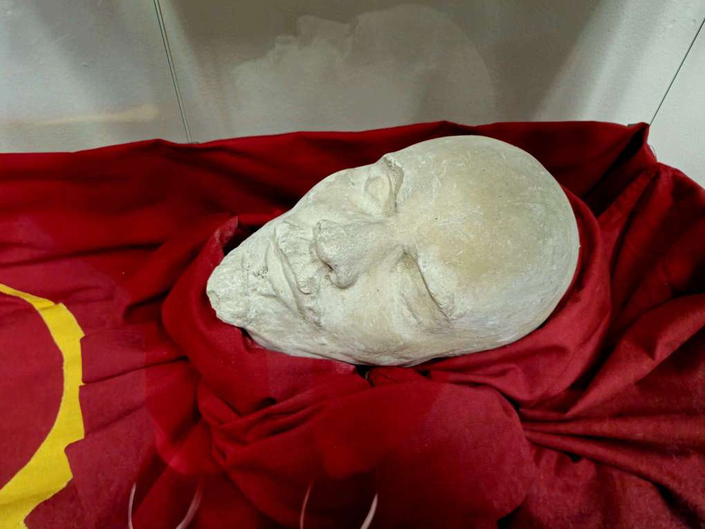 Lenin death mask
