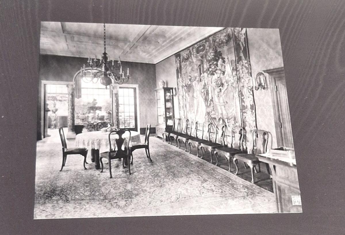 dining room of wansee villa