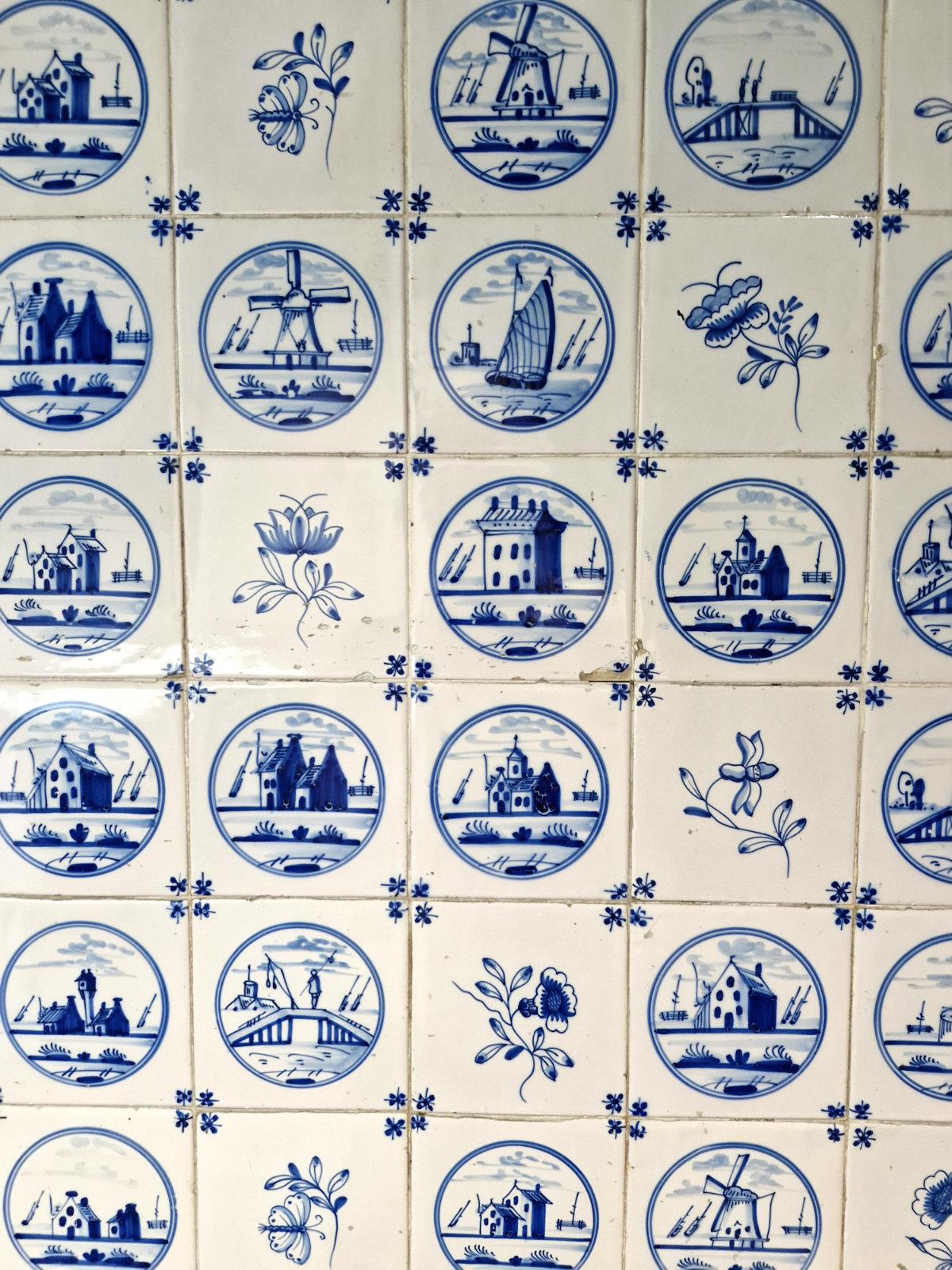 house of the wannsee conference delft tiles