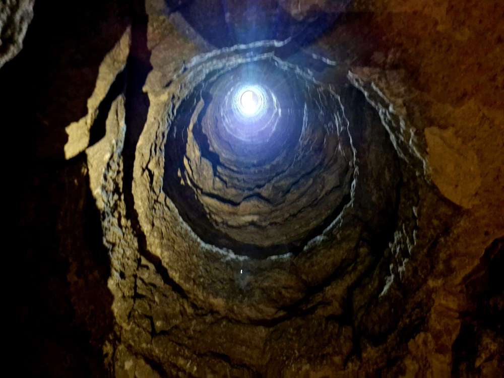 Paris Catacombs Guide
