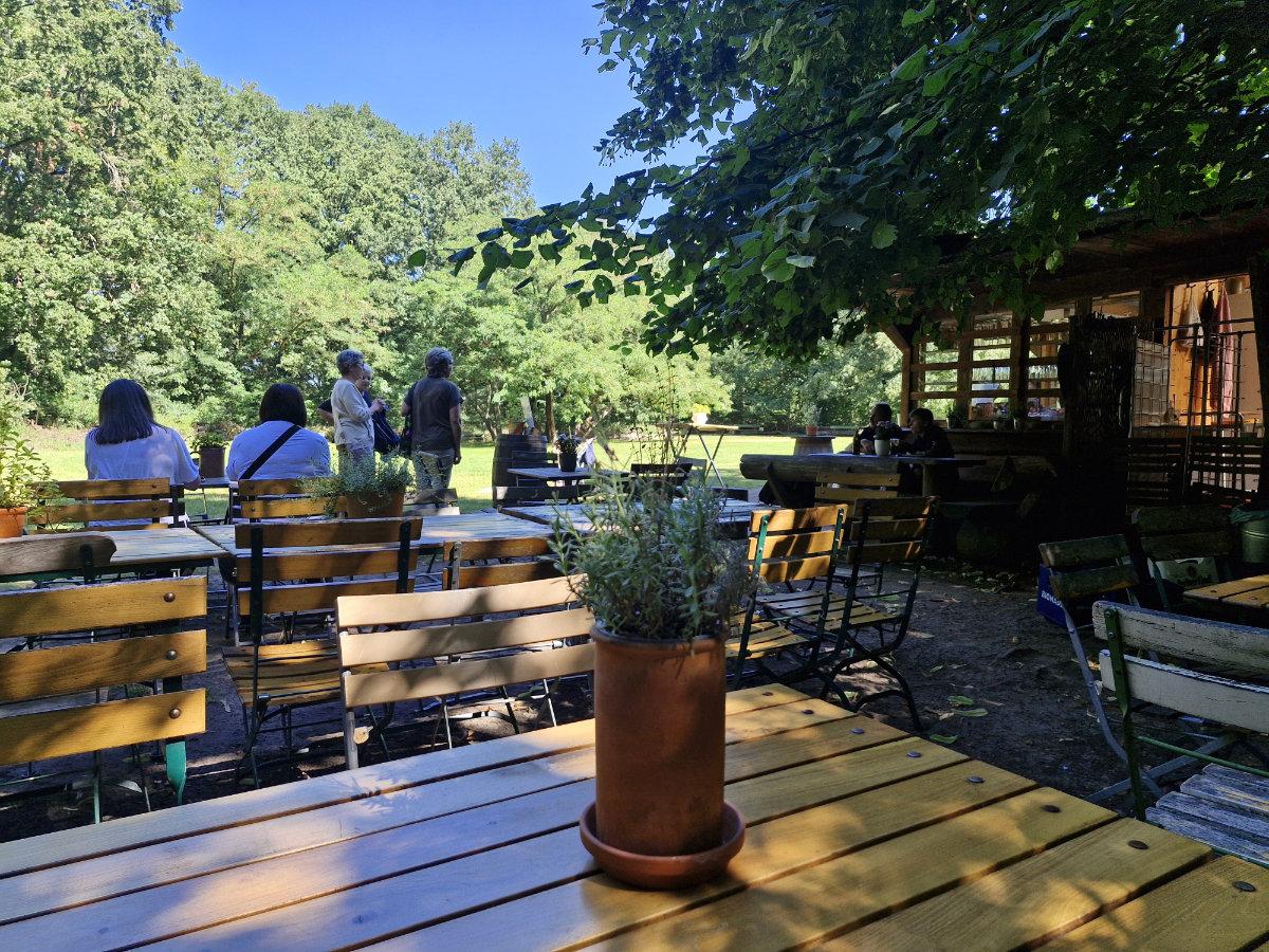 Peacock Island Berlin cafe