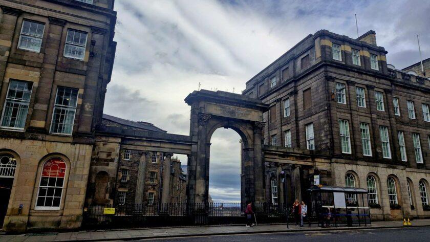Regent Bridge Edinburgh: The Hidden History Beneath Waterloo Place