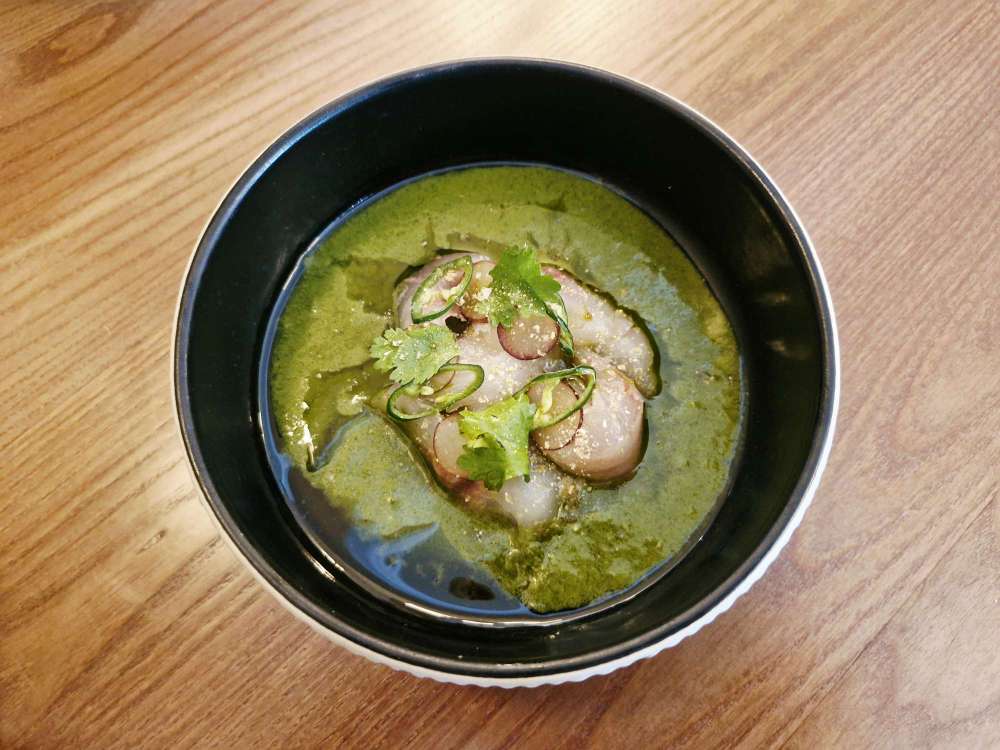 Sea bream ceviche with grape nahm jim
