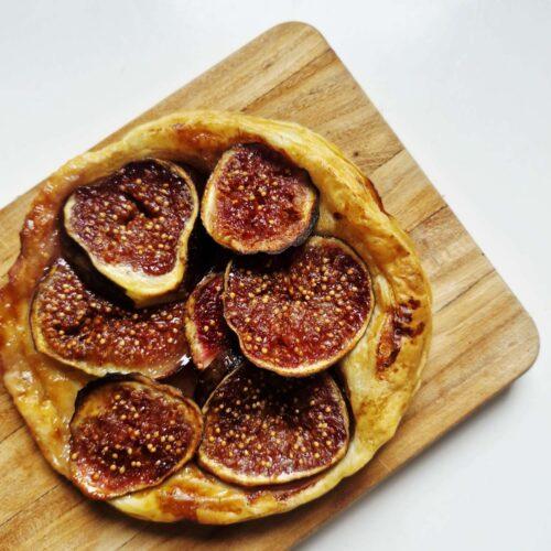 Easy Fig Puff Pastry Tarts with Honey
