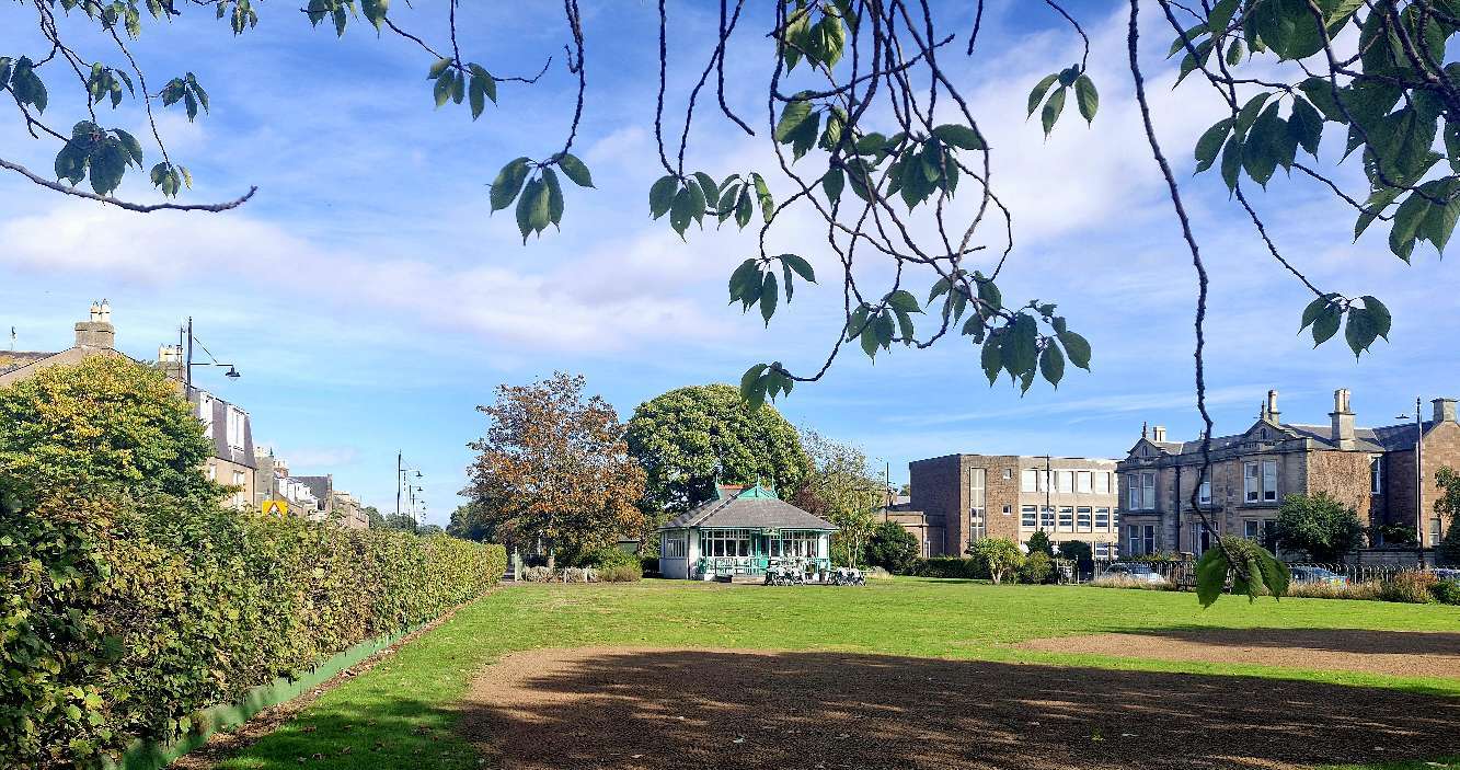 Pavilion Montrose Review: Coffee & Cake
