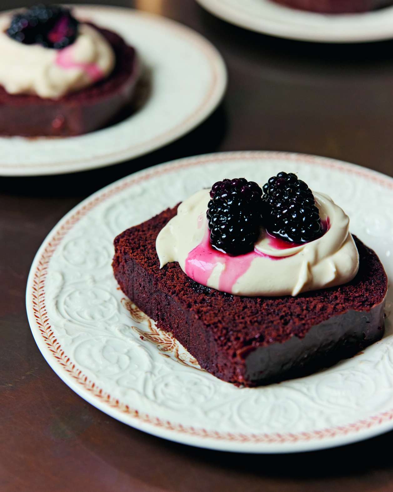 Around the World in 80 Cakes Review – Ruby Bhogal